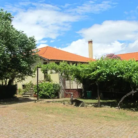 6 Bedrooms House With Private Pool Enclosed Garden And Wifi At Feriehus Macedo de Cavaleiros